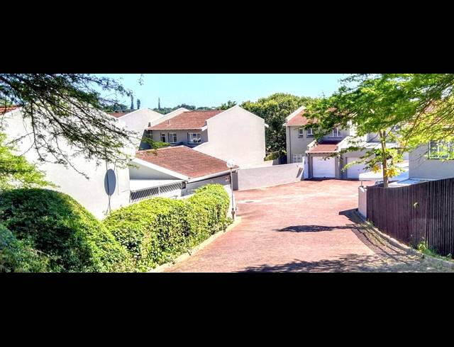 3 BEDROOM DUPLEX FOR SALE IN BLUFF